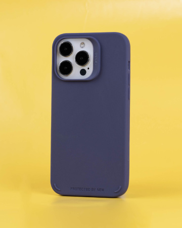 Чехол- накладка Gear4 iPhone 14 Pro фиолетовый