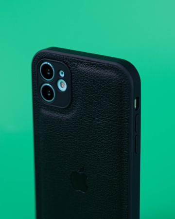 Чехол- накладка Moderate iPhone 12 Pro Max черный
