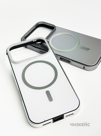 Чехол для iPhone 17 Pro Max в Иркутске с доставкой по России по цене 1 599 ₽ | Интернет-магазин Chizcase Чехол Хай-тек iPhone 17 Pro Max MagSafe белый
