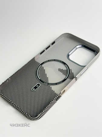 Чехол Luxo Life+ Carbon Magsafe iPhone 15 Pro Max горы черный