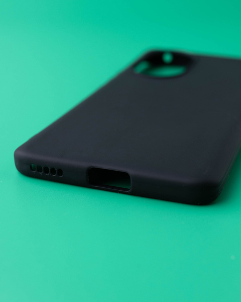 Чехол- накладка MS Realme 8 4G/Realme 8 Pro матовый силикон черный