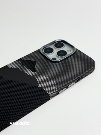 Чехол Luxo Life+ Carbon Magsafe iPhone 16 Pro горы черный
