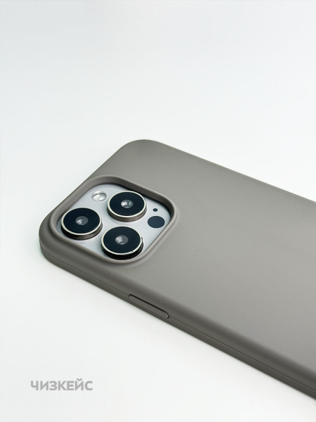 Чехол для iPhone 15 в Иркутске с доставкой по России по цене 599 ₽ | Интернет-магазин Chizcase Чехол Палитра MagSafe iPhone 15 серый