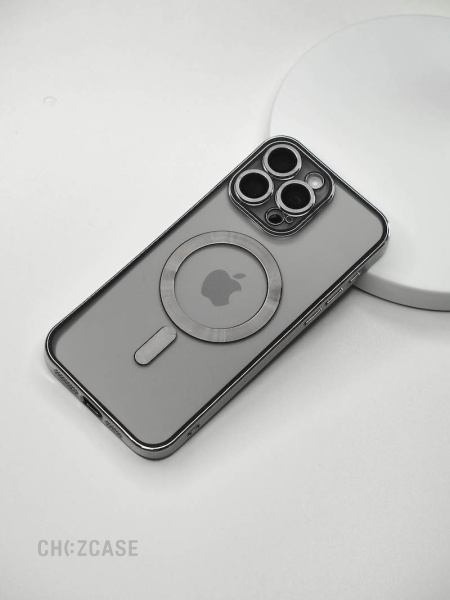 Чехол- накладка Притяжение iPhone 15 Pro титан