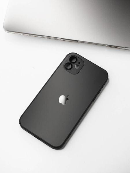 Чехол- накладка Мегаполис iPhone 15 Pro Max черный