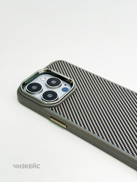 Чехол для iPhone 16 Pro Max в Иркутске с доставкой по России по цене 999 ₽ | Интернет-магазин Chizcase Чехол Мафия MagSafe iPhone 16 Pro Max серый