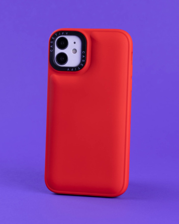 Чехол- накладка Lounge iPhone 14 красный