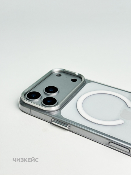 Чехол Невесомость iPhone 17 Pro Max/18 Pro Max MagSafe белый